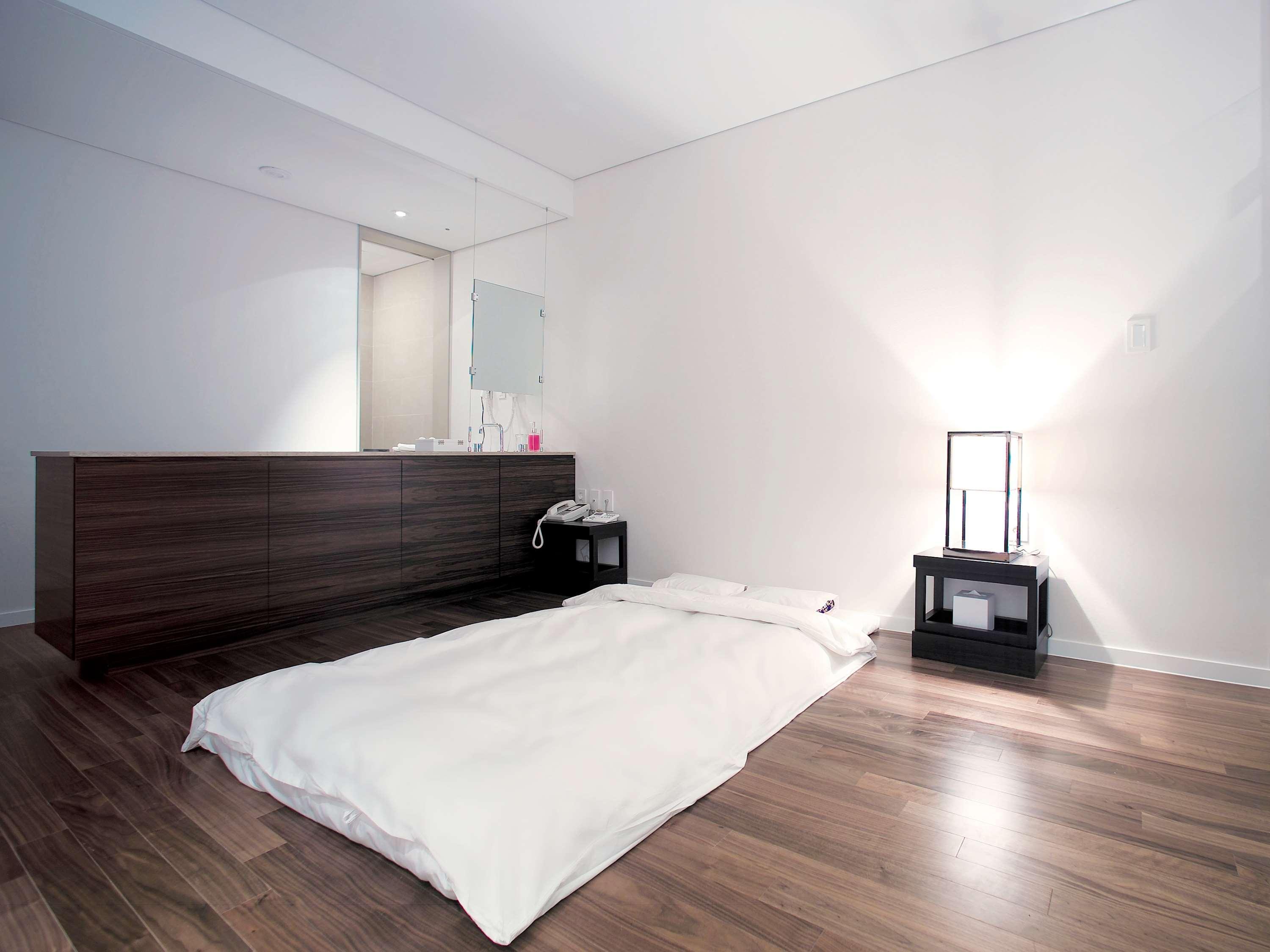 Grand Mercure Ambassador